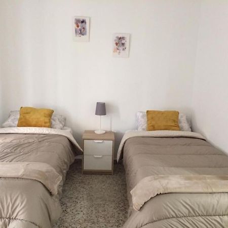 Apartamento Amplio Y Luminoso Plaza America, Wifi Apartment Аликанте Екстериор снимка